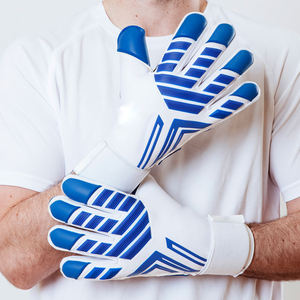 Gants de football d'entraînement, meilleurs gants de gardien de but en latex respirant avec protection des doigts pour le football - Product Image 6