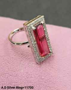 Bague de fantaisie en diamant américain dernière bague élégante à la mode ton argent blanc AD clouté bague réglable pour femmes et filles - Product Image 4