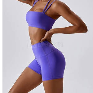 Conjunto de Top y pantalones cortos de Yoga para mujer de secado rápido para uso en gimnasio de verano Conjunto de entrenamiento de Top y pantalones cortos de Yoga para mujer - Product Image 3