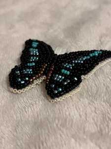 Broches perlées Broche design faite à la main. Accessoires de haute qualité. Broche design unique. Baby shower meilleur cadeau. - Product Image 2