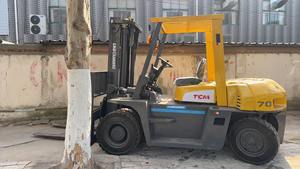 סיני 7טון מכונת כבד זולה 4 x4 גלגל יפן t70 ס "מ בשימוש מלגזה סולר מלגזה עם מזלג - Product Image 6