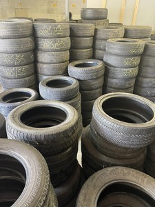 Used Premium Quality Rubber Radial Truck Tires for Heavy Trucks Ballast-Resistant Good Prices Free Shipping - Product Image 3