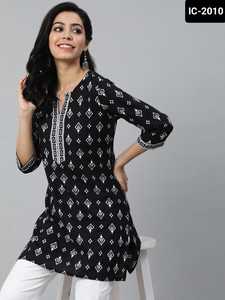 Kurtis cortos de algodón de lujo para uso diario e informal de la India con estampado elegante para el trabajo diario, Top de lujo con precio bajo, la mejor calidad - Product Image 3