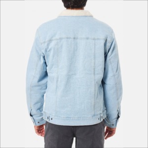 Veste pour Homme Manteaux en Denim Classique Manches Longues Veste Déchirée Bleue Manteau d'extérieur Vestes en Denim Délavé Commandes OEM - Product Image 2