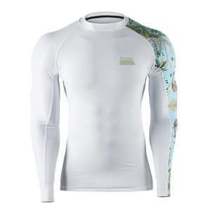 Rashguard homme manches longues, tissu extensible à séchage rapide, idéal pour le surf, la gym et l'entraînement sportif. - Product Image 1