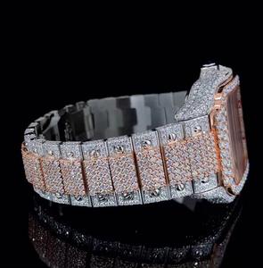 Fournisseur indien de montre-bracelet de luxe pour hommes avec cadran en diamant brillant glacé et bracelet en acier inoxydable réglable à bon prix - Product Image 5