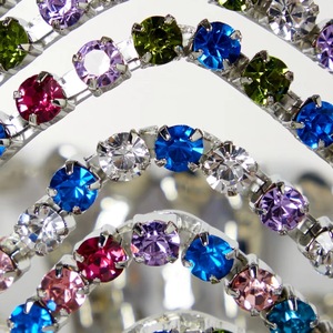 Vendita all'Ingrosso di Gioielli per il Corpo da Donna in Ottone con Cristalli Geometrici Placcati Argento/Oro, Catena per il Petto <span class=keywords><strong>Sexy</strong></span>, Idea Regalo - Product Image 4