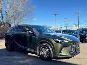 Superbe Toyota RX 350 Premium AWD 2024 d'occasion avec toit ouvrant, démarrage à distance, sièges en cuir, boîte automatique, feux LED, conduite à gauche - Product Image 3