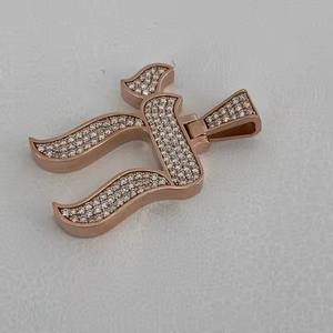 Colgante de oro rosa de 18 quilates con diseño de alfabeto chapado en rodio de diamante para regalo - Product Image 2