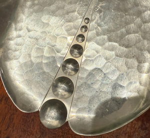 Bandeja DE SERVICIO DE Metal plateado martillado de lujo, decorativa, hecha a mano, decoración de boda para el hogar, bandejas de frutas de forma ovalada Nórdica - Product Image 4