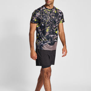 เสื้อยืดโพลีเอสเตอร์สำหรับวิ่ง100% สำหรับผู้ชายเสื้อยืดฟิตตัวออกแบบโลโก้ยิมคลับได้ตามต้องการ - Product Image 3