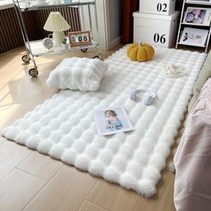 Nouvelle Tendance Tapis en Velours Bulle Imprimé Personnalisé Absorbant, Tapis en Fausse Fourrure de Lapin Rembourré pour Chambre d'Enfant, Salle de Jeux, Usage Domestique - Product Image 3