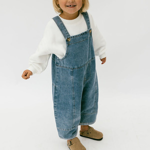 Vêtements pour filles personnalisés Salopettes en jean pour filles Ensemble de jeans en denim - Product Image 3