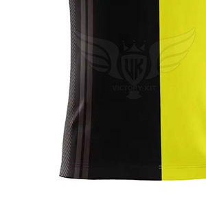 Tela suave Nuevo diseño Original Personalizado en blanco Equipo de fútbol Jersey de fútbol 100% Poliéster Camiseta de fútbol - Product Image 5
