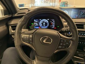 SEXY SUV LEXUS UX HYBRID 250H AWD VARIABLE CROSSOVER USADO 2022 - Product Image 2