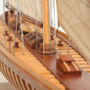 Modèle de bateau nautique en cèdre écologique fait à la main, trèfle à quatre feuilles, yacht XL, technique peinte - Product Image 4