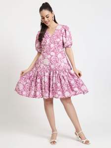 Sati Factory Summer Casual Floral Print Midi Dress Rosa Blanco Cuello en V con mangas abullonadas Silueta suelta Cintura natural - Product Image 2