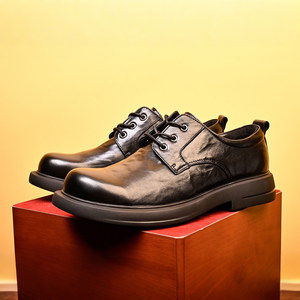 Chaussures décontractées légères avec semelle absorbant la transpiration et structure flexible, chaussures de tous les jours pour hommes, chaussures en cuir - Product Image 1