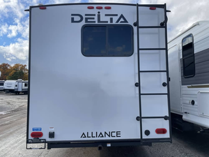 Caravane de voyage tout-terrain de luxe A-l-l-i-a-n-c-e D-e-l-t-a 262RB, caravanes de voyage légères, imperméables et de haute qualité, prêtes à l'emploi - Product Image 5