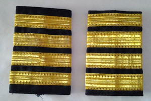 Épaulettes de grade de sergent de la Fédération Yougoslave, Vodnik SFRJ, Yougoslavie, JNA, Épaulettes de grade de capitaine de corvette de la marine, Civil - Product Image 5