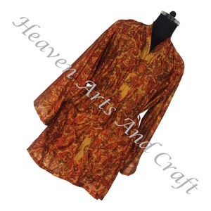 KS009 Beautiful Vintage Silk Sari Vintage Kimono Short Vintage Silk Sari Silk Hand Made Women Robes With Pockets and Belt OEM - Product Image 2