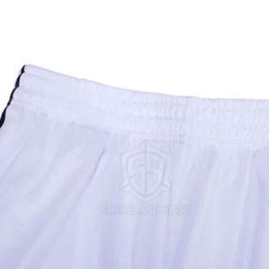 Vente en gros d'uniformes de basket-ball respirants personnalisés, vêtements de sport pour jeunes, collection d'équipe avec options de taille supérieure - Product Image 5