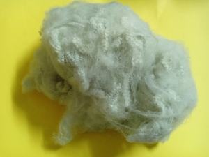 Fibre discontinue de polyester solide blanc de haute qualité 100% recyclable 2.5D51SD filature fabricant vietnamien Vikohasan GRS - Product Image 6