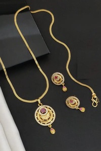 High Quality Bridal <b>Jewellery</b> <b>Set</b> With Finishing Necklace Earrings <b>for</b> Wedding Available at Wholesale Prices - Product Image 6