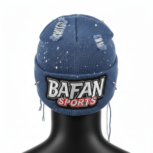 Bonnet en tricot de haute qualité, bleu, design délavé, logo brodé personnalisé, clous métalliques, bonnet en jacquard tendance - Product Image 2