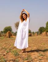 Robe kaftan ample en lin blanc à col en V, robe maxi en lin avec lien à la taille et poches, robe ample en lin, vêtements grande taille