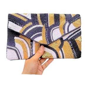 Fabriqué en Inde Sac de conception la plus vendue la plus récente pour femmes Sacs à main à pochette perlée disponibles au prix de gros pour l'exportation - Product Image 1