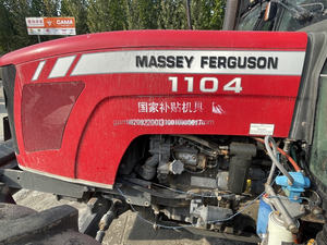 Tractor Agrícola MASSEY FERGUSON 4WD de 220HP con Transmisión por Engranajes, Cabina Cerrada, para Trabajo Pesado - Product Image 4