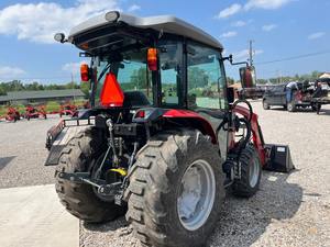 Nuevo 2023 Massey Ferguson 1840MH Deluxe Cab Wheel Tractor 35HP Motor Gear & Gearbox - Product Image 6