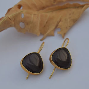 Pendientes de tuerca redondos geométricos de piedra natural verde de acero inoxidable chapado en oro de 18 quilates para mujer al por mayor - Product Image 1