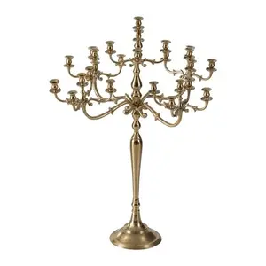 American Style Kerzen ständer für Hochzeit Herzstück vergoldet dekorative Tisch Metall Kerzenhalter zu niedrigem Preis