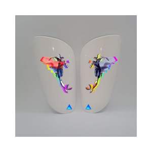 Armadura Espinilleras de fútbol femenino Modelo STDF1008 Equipo de protección de diseño colorido y personalizado de alta calidad - Product Image 1