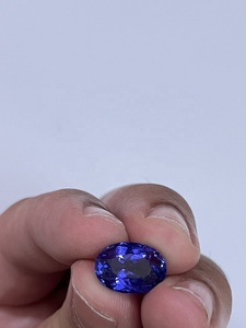 Loupe en Tanzanite naturelle de couleur Fine et de forme ovale de qualité, parfaitement fabriquée, pierre précieuse en vrac de 7.00 carat par Sadiya International - Product Image 5