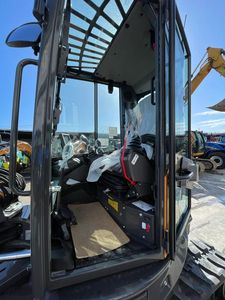 Mini-excavatrice neuve/d'occasion Case CX65 2PB 2000 kg avec moteur hydraulique, petite pelle compacte pour travaux de construction, agricoles et de jardinage - Product Image 6