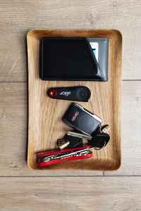 Plateau en bois rectangulaire simple pour usage domestique idéal pour servir du thé, des collations, du café, parfait pour la cuisine, la salle à manger et l'affichage de table - Product Image 4