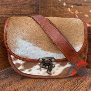 ใหม่กระเป๋าถือหนังวัวลายผมบนหนังวัวแบบสะพายข้างกระเป๋าช้อปปิ้งขายดีกระเป๋าแฮนด์เมดดีไซน์ไม่เหมือนใครของขวัญสำหรับเธอ - Product Image 1