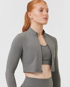Vestes de course de gymnastique à manches longues à séchage rapide personnalisées pour femmes tenues à glissière à motif solide respirant caractéristiques écologiques poches - Product Image 2