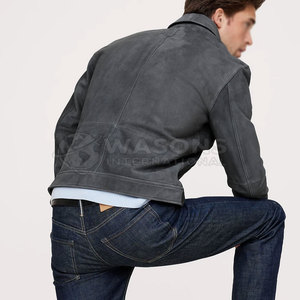 Chaqueta Trucker de Alta Calidad para Hombre, Chaqueta Resistente para Uso Diario, Chaqueta Trucker Ligera e Informal para un Look Urbano - Product Image 3
