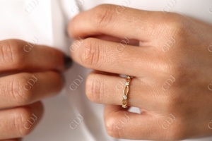 Anillo de compromiso de oro de 18 quilates con diamantes de imitación, sortija de compromiso, con certificado IGI - Product Image 4