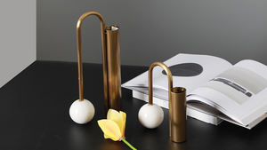 Vase à fleurs en métal et fer couleur argent moderne tendance décoration d'hôtel et de restaurant personnalisable économiquement - Product Image 3