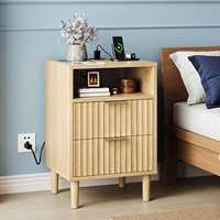 Table de chevet en bois rainuré OEM avec tiroirs, prise de type B, table d'appoint 125V avec station de charge pour chambre à coucher