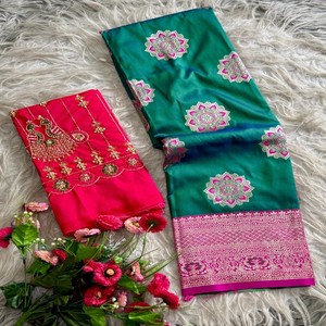 Sari de Seda Banarasi Premium VASTRA COTTAGE con Pallu Rico, Borde de Diseño en Contraste, Incluye Blusa con Bordado Aari - Product Image 5