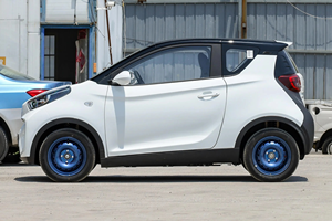 Hatchback Eléctrico Compacto Blanco, Volante a la Izquierda, 36kw, 95nm, Cámara Trasera, Asientos de Cuero, Neumáticos R15, Vehículo de Nueva Energía - Product Image 2