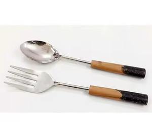 Poignée en résine rouge de haute qualité et ensemble de serveurs à salade en acier inoxydable 2 pièces ensemble de serveurs à salade accessoires de cuisine - Product Image 4