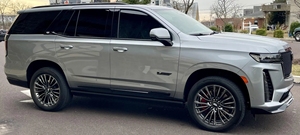 Cadillac Escalade-V 2024, moteur V8 suralimenté de 6,2 litres, transmission automatique à 10 vitesses - Product Image 4