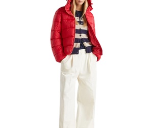 Wholesale <b>Top</b> Quality Custom Logo Polyester Nylon Winter Quilted Jacket Bubble <b>Coat</b> Women Puffer Jacket New Design Casual Wear - Product Image 3